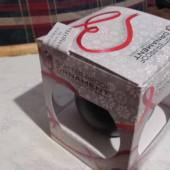 NEW New England Patriots NFL Snowflake Blue ShatterProof Ball Christmas Ornament - Picture 2 of 2